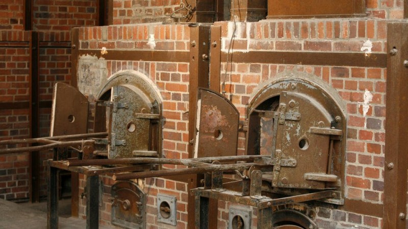 В Индии мужчина внезапно ожил прямо перед своей кремацией В Индии мужчина внезапно ожил прямо перед своей кремацией