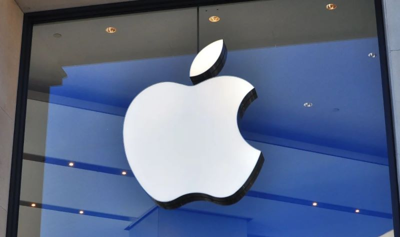 
						Apple ускоряет разработку собственного ИИ-чипа для дата-центров